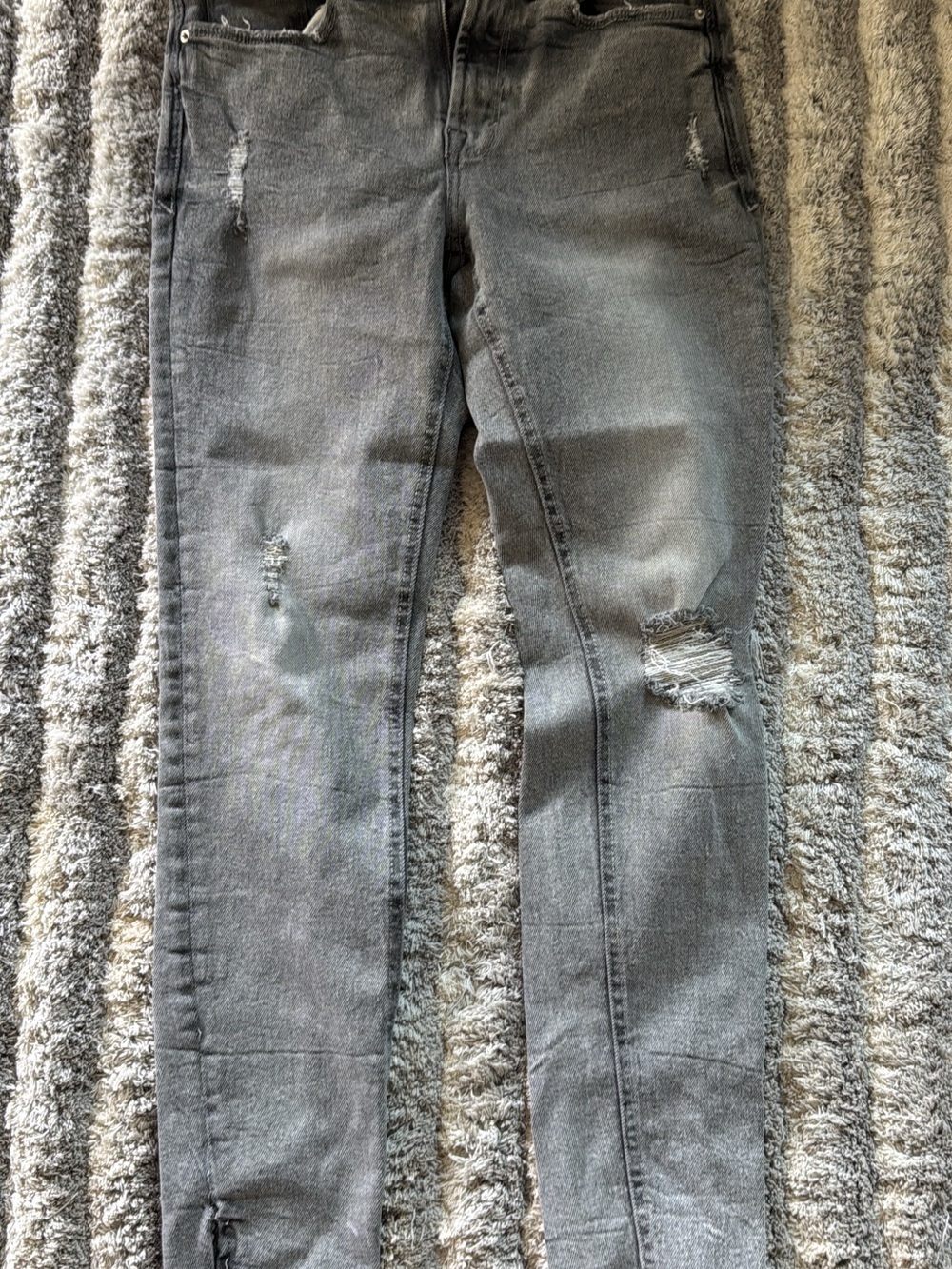 kenzie Women’s Straight Leg Distressed Grey Jeans